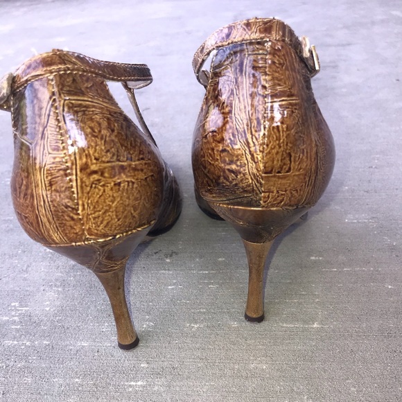 J. Reneé Heels - Picture 4 of 8